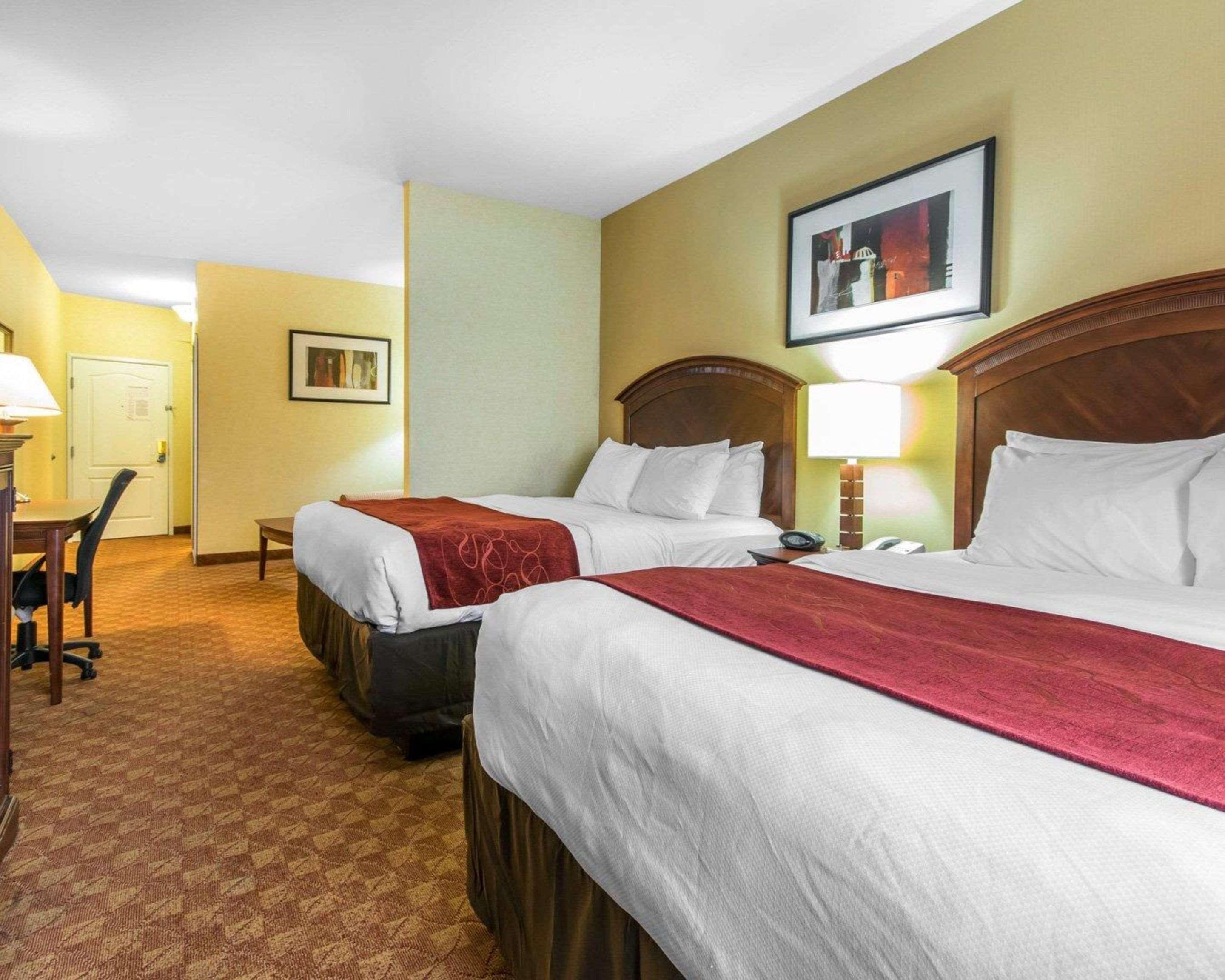 Comfort Suites South Point - Huntington Екстер'єр фото