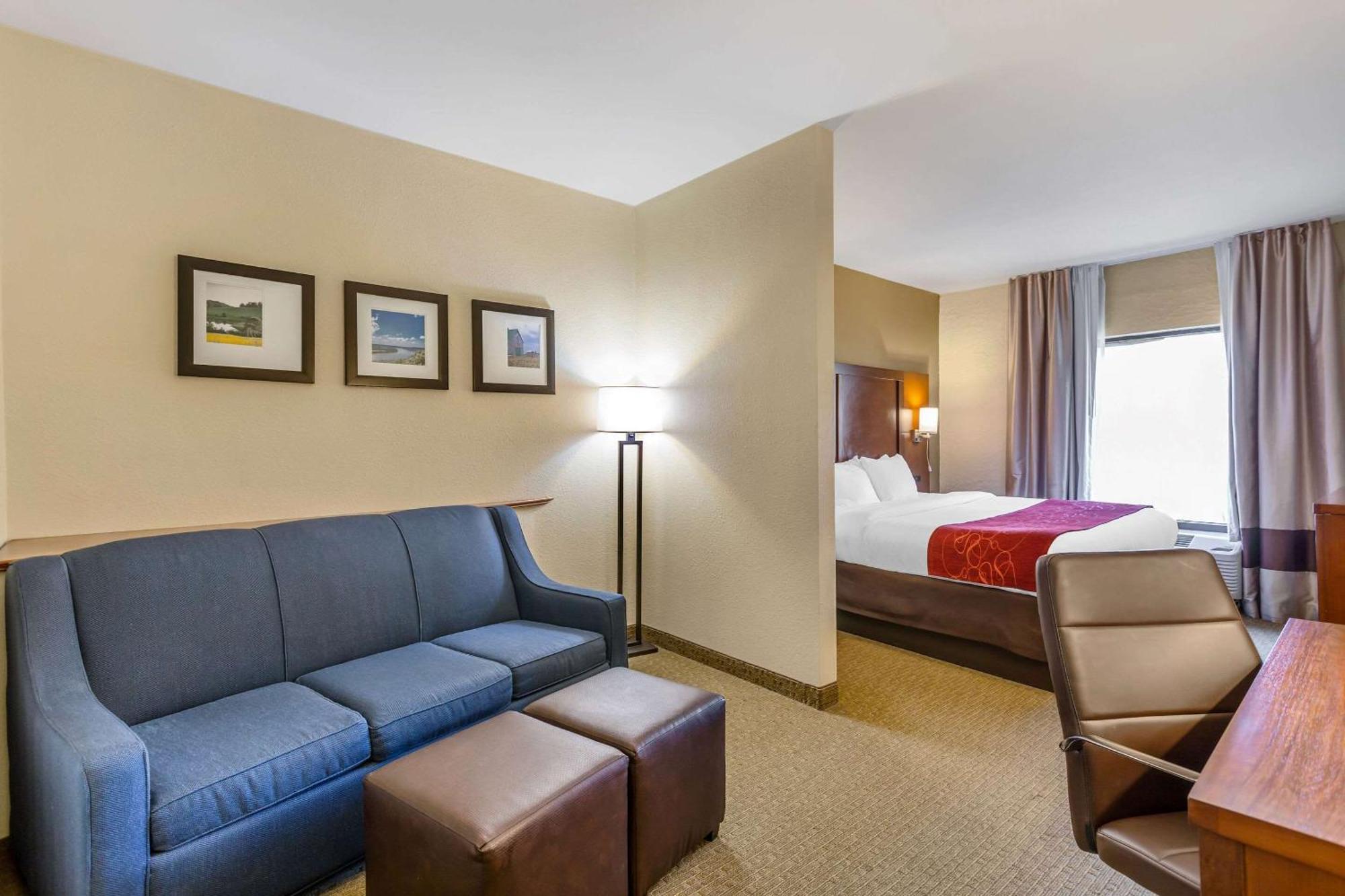 Comfort Suites South Point - Huntington Екстер'єр фото