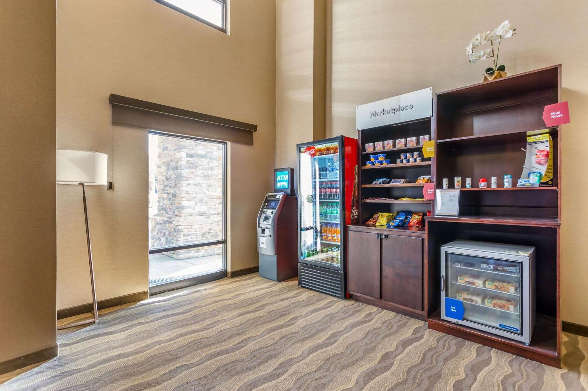 Comfort Suites South Point - Huntington Екстер'єр фото
