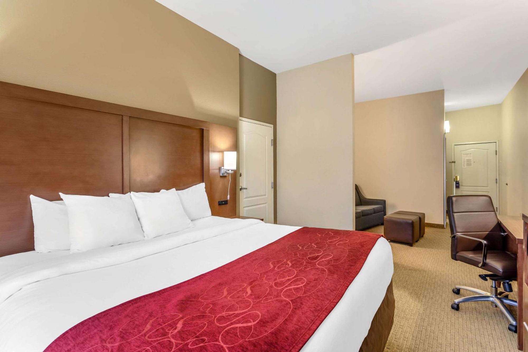 Comfort Suites South Point - Huntington Екстер'єр фото