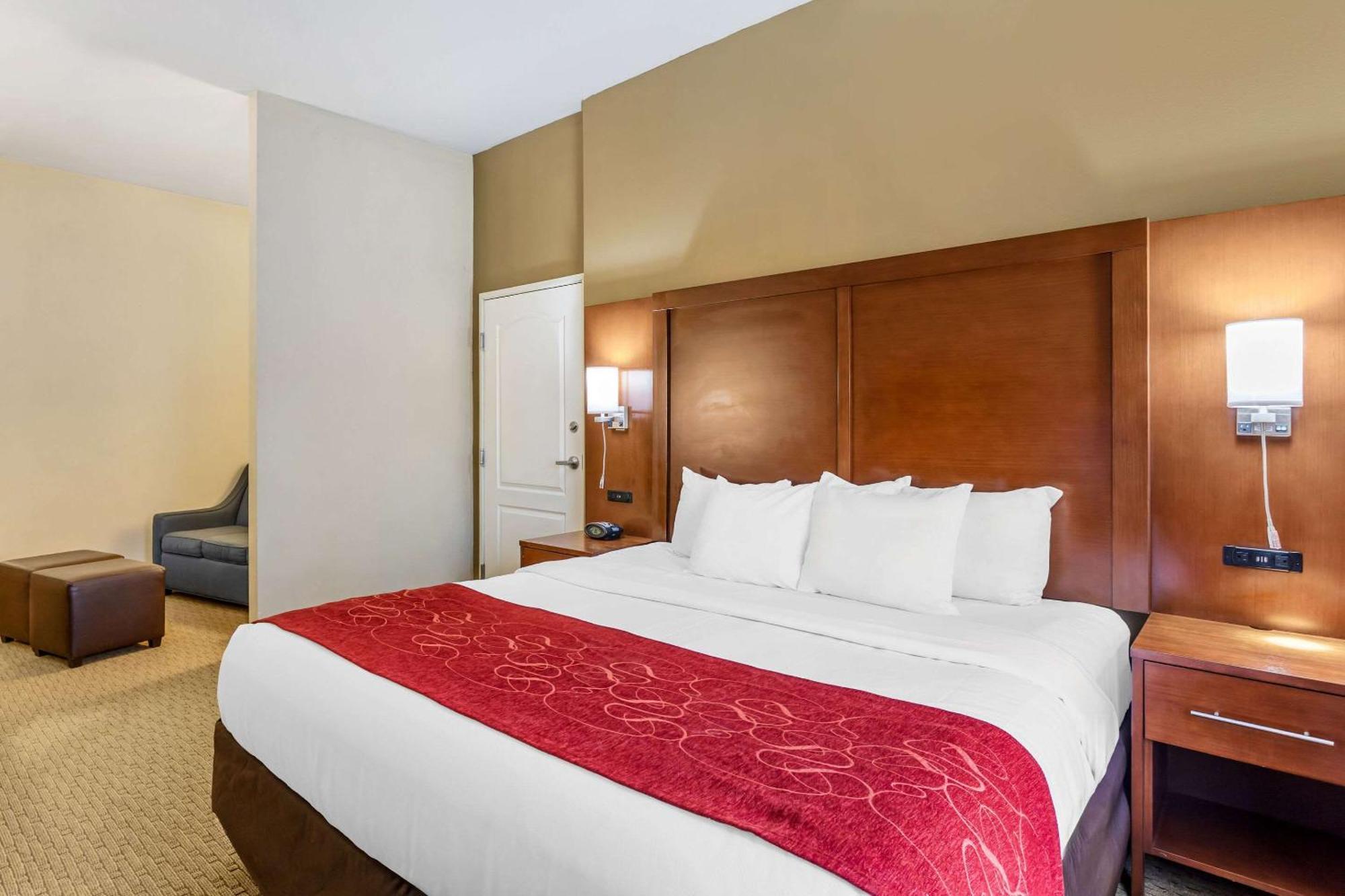 Comfort Suites South Point - Huntington Екстер'єр фото