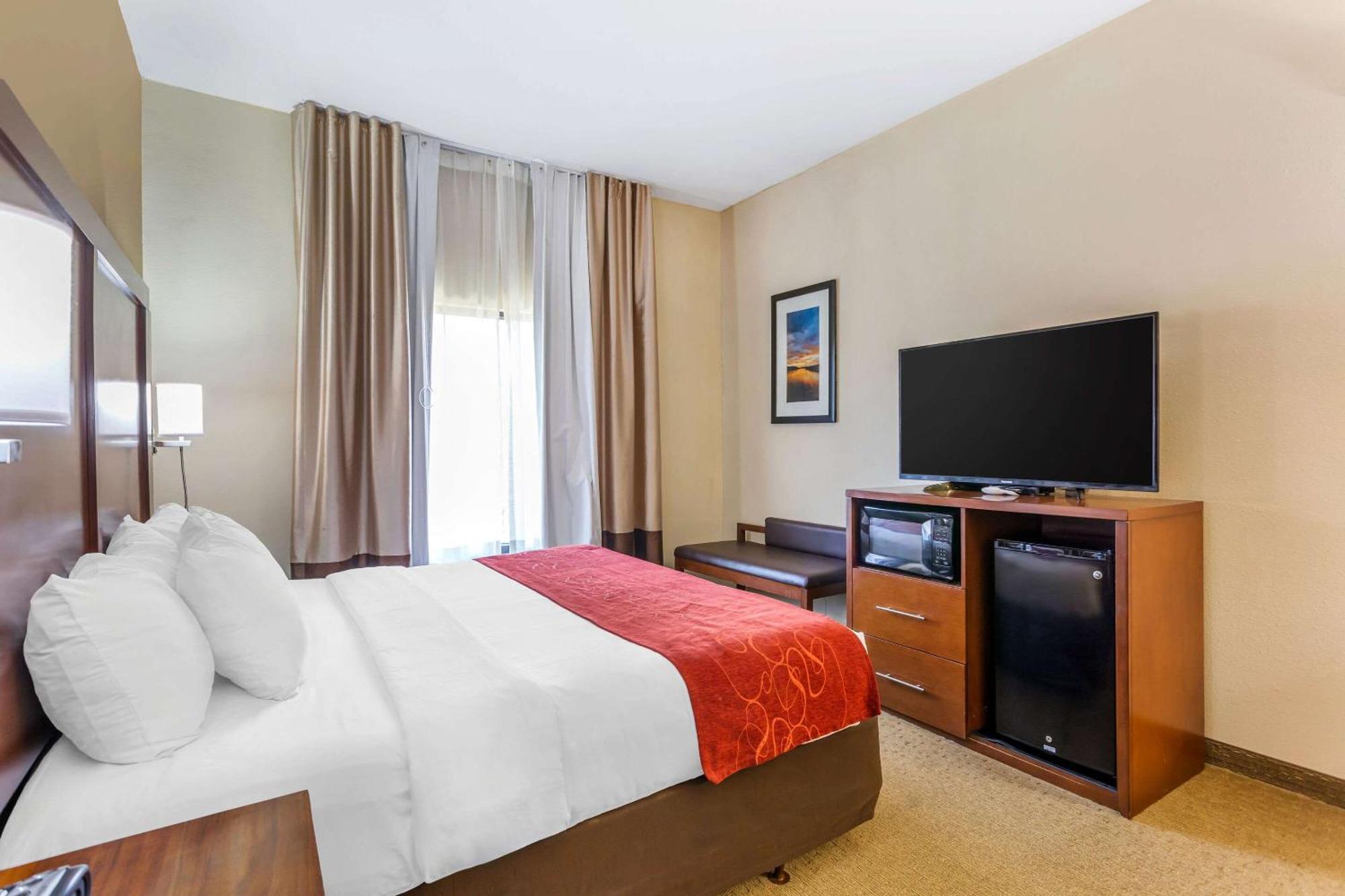 Comfort Suites South Point - Huntington Екстер'єр фото