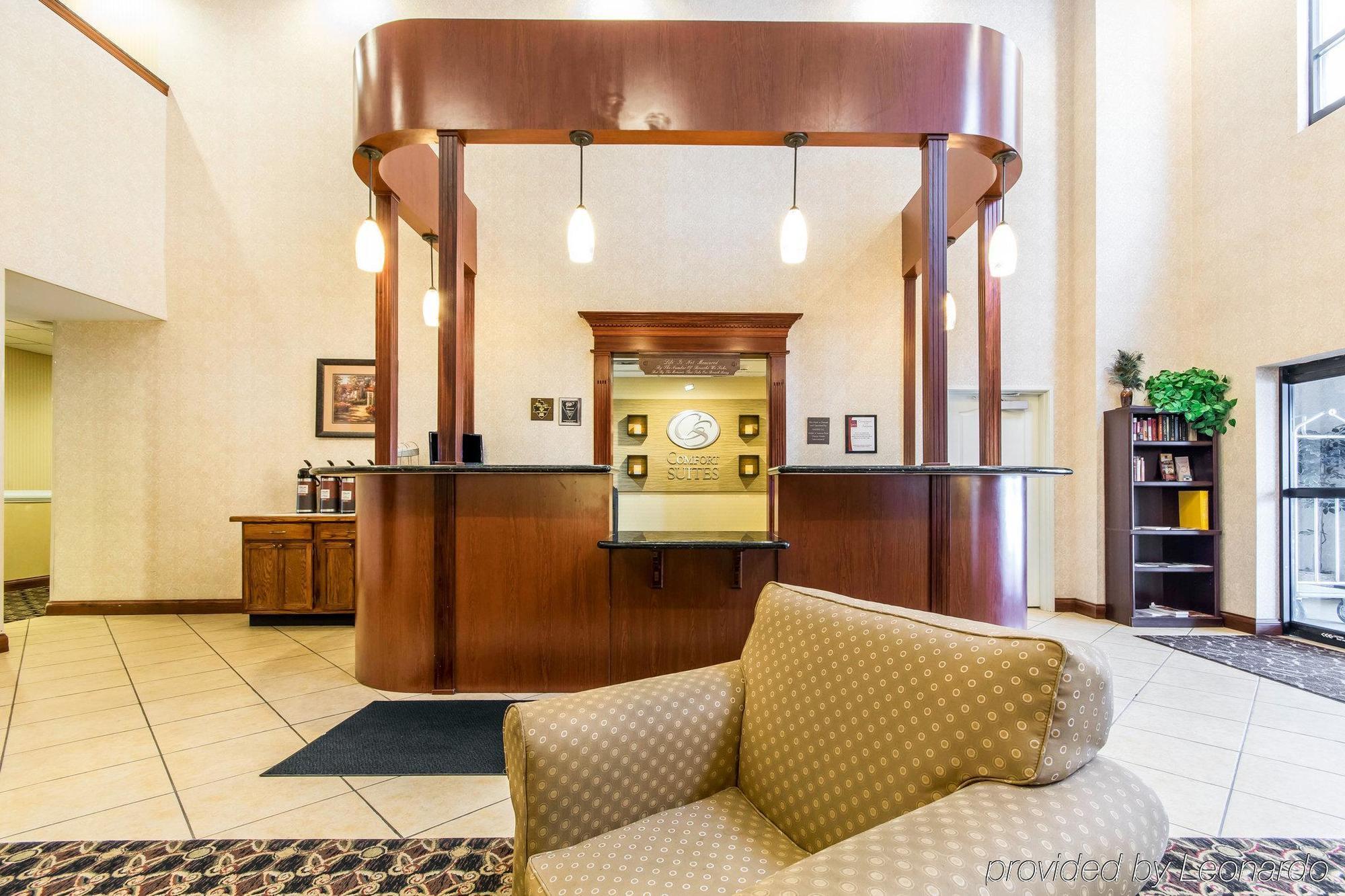 Comfort Suites South Point - Huntington Екстер'єр фото
